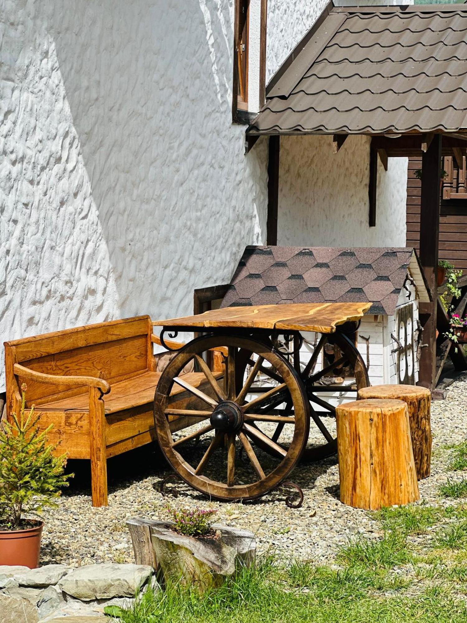 Guest House Lileya Μπούκοβελ Εξωτερικό φωτογραφία