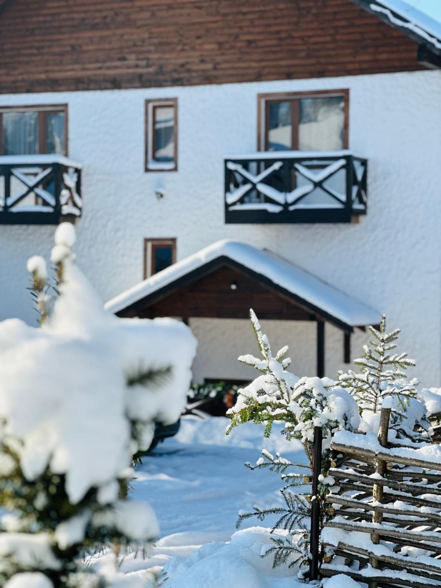 Guest House Lileya Μπούκοβελ Εξωτερικό φωτογραφία